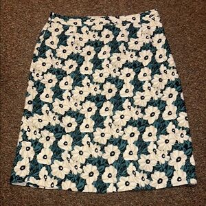 Who What Wear Floral Cream/Bluegreen Knee-Length Skirt Size 10